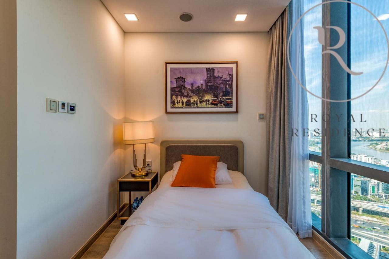 Landmark 81 - Royal Residence Ho Chi Minh City Exterior photo